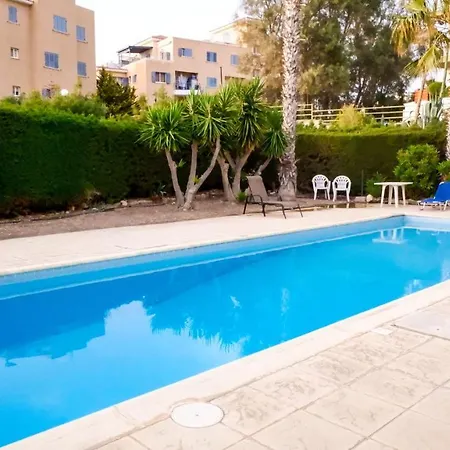 Welcome To Modern Sea View * פאפוס